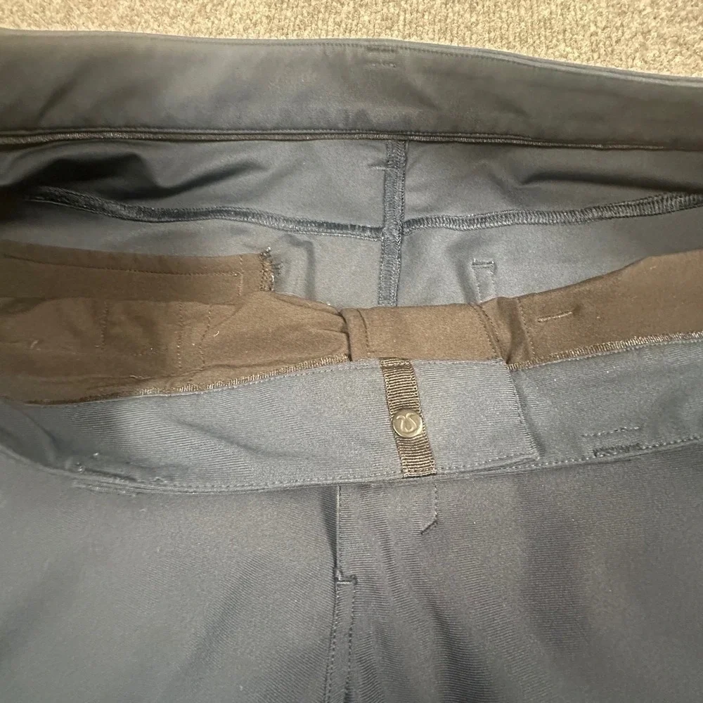 Lululemon Men's Blue Pants 32x30 Performance Athletic Work Travel Tech Trousers